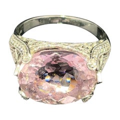 18k Weißgold Kunzit und Diamant Ring
