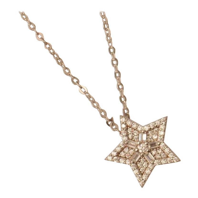 Pendentif étoile en or massif 14k (certifié) en vente