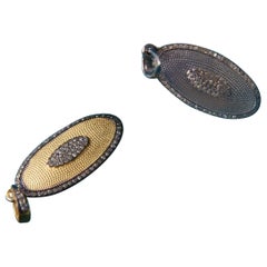 Ciondolo ovale con diamante naturale Gioielli della collana in argento 925 con texture ovale.