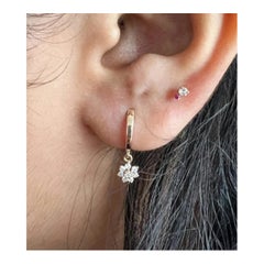 Orecchino a cerchio con diamante in oro giallo massiccio 14K Orecchino a goccia con fiore Regalo d'oro.