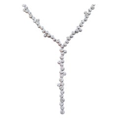 5,75 carati di diamanti, collana in oro bianco 18 carati.