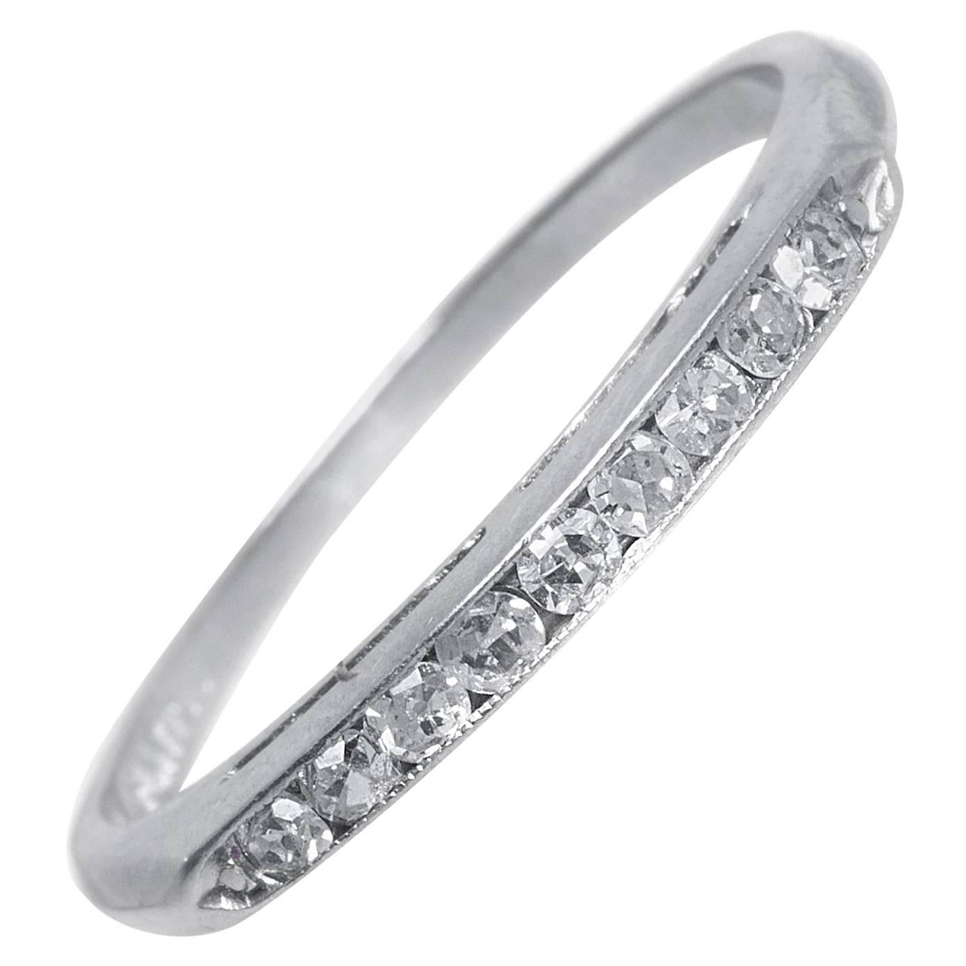 1930s Art Deco .15 Carat Diamonds Platinum Wedding Band Ring