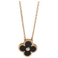 Van Cleef & Arpels Onyx 2016 Limited Edition Vintage Alhambra Pendant