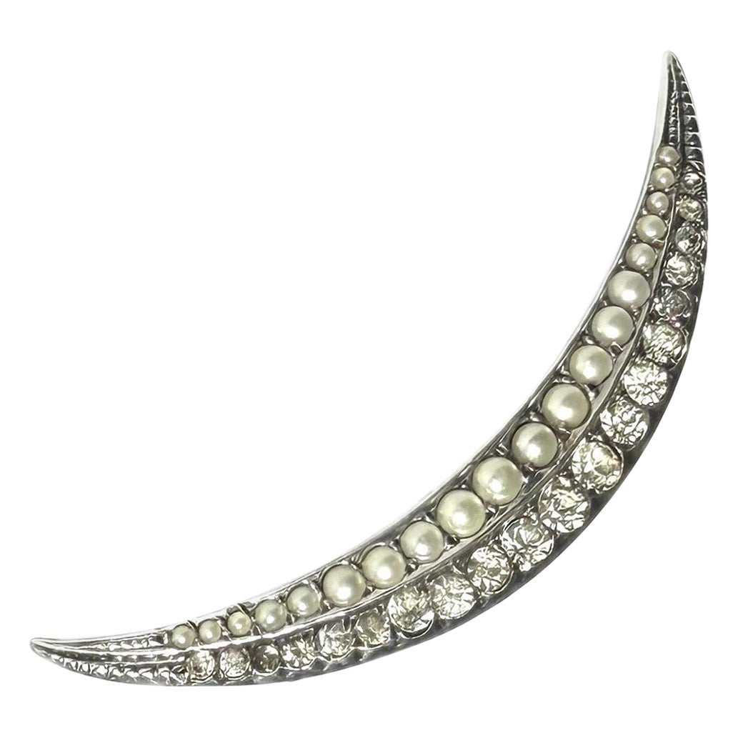 Victorian 925 sterling silver crescent /moon brooch set with seed pearls, 1990’s