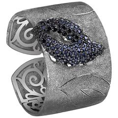 Alex Soldier Spinel Silver Platinum Hinged Textured Cuff Bracelet Handmade in NY