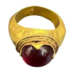 Bochic “Orient Antic” Curated Antique Ring From Burma 18k Solid Gold & Ruby