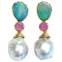 Ensemble boucles d'oreilles Bochic Orient en or et argent 18 carats, opale bleue, perle et rubis rose