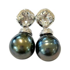 Bochic “Orient” White Topaz  & Tahiti Pearl Earrings Set In 18K Gold & Silver