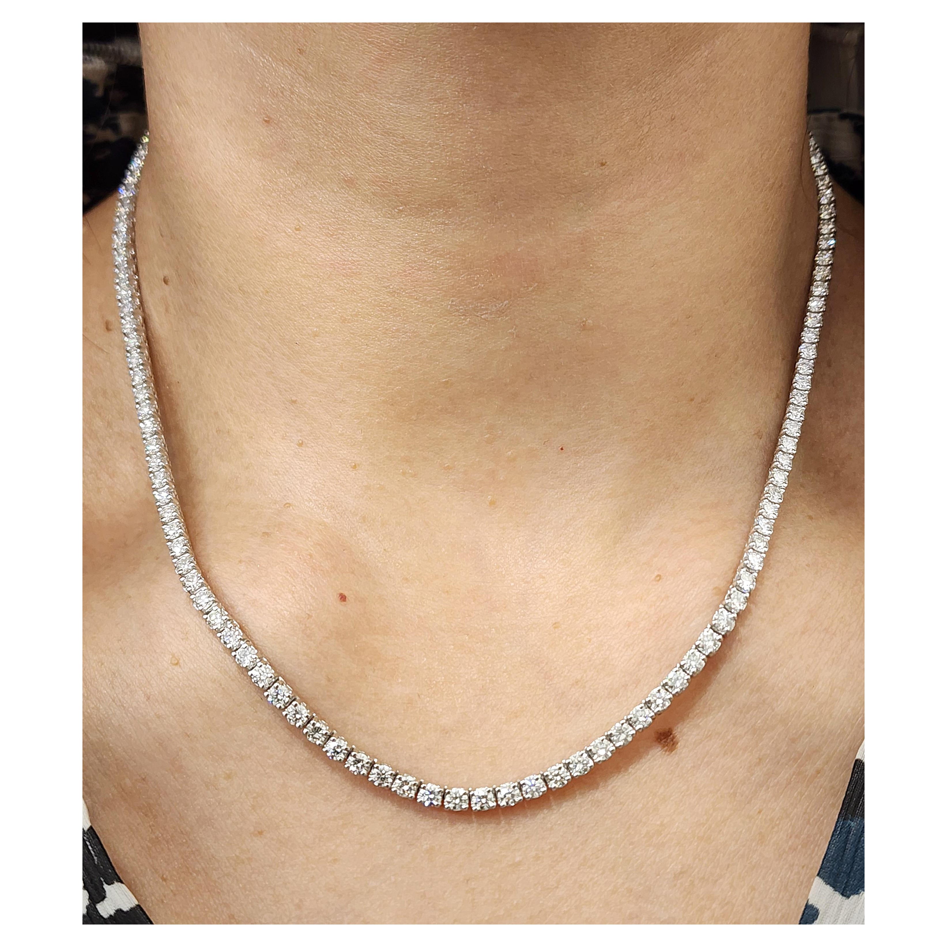 Collar de tenis con diamantes de 9.65 quilates