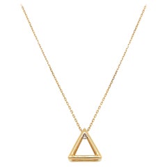 Collier pyramide 3D en or 18K avec accents en diamant
