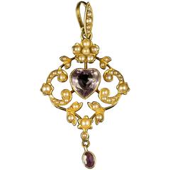 Antique Victorian Amethyst Heart Pendant 15 Carat Gold, circa 1900 8