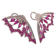 Orecchini a pipistrello con zaffiro rosa e diamante da 5,72 carati