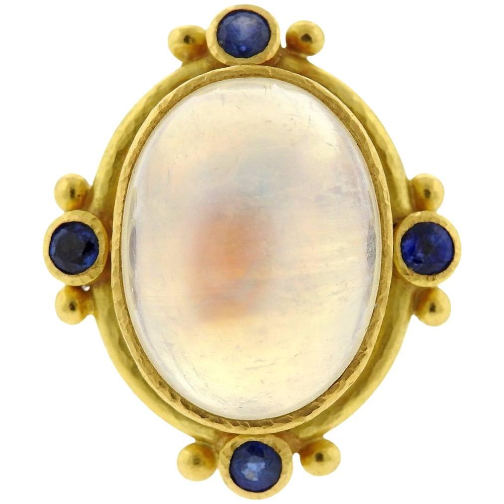 Elizabeth Locke Sapphire Moonstone Cabochon Gold Ring