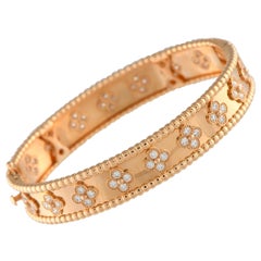 Van Cleef & Arpels Perle Pulsera de diamantes de oro rosa de 18 quilates Talla pequeña