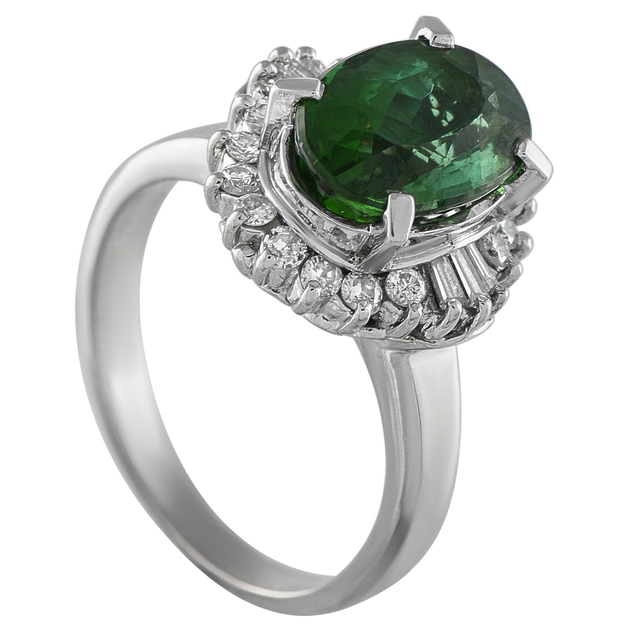 Bague en platine, diamant 0.33 carat et tourmaline en vente