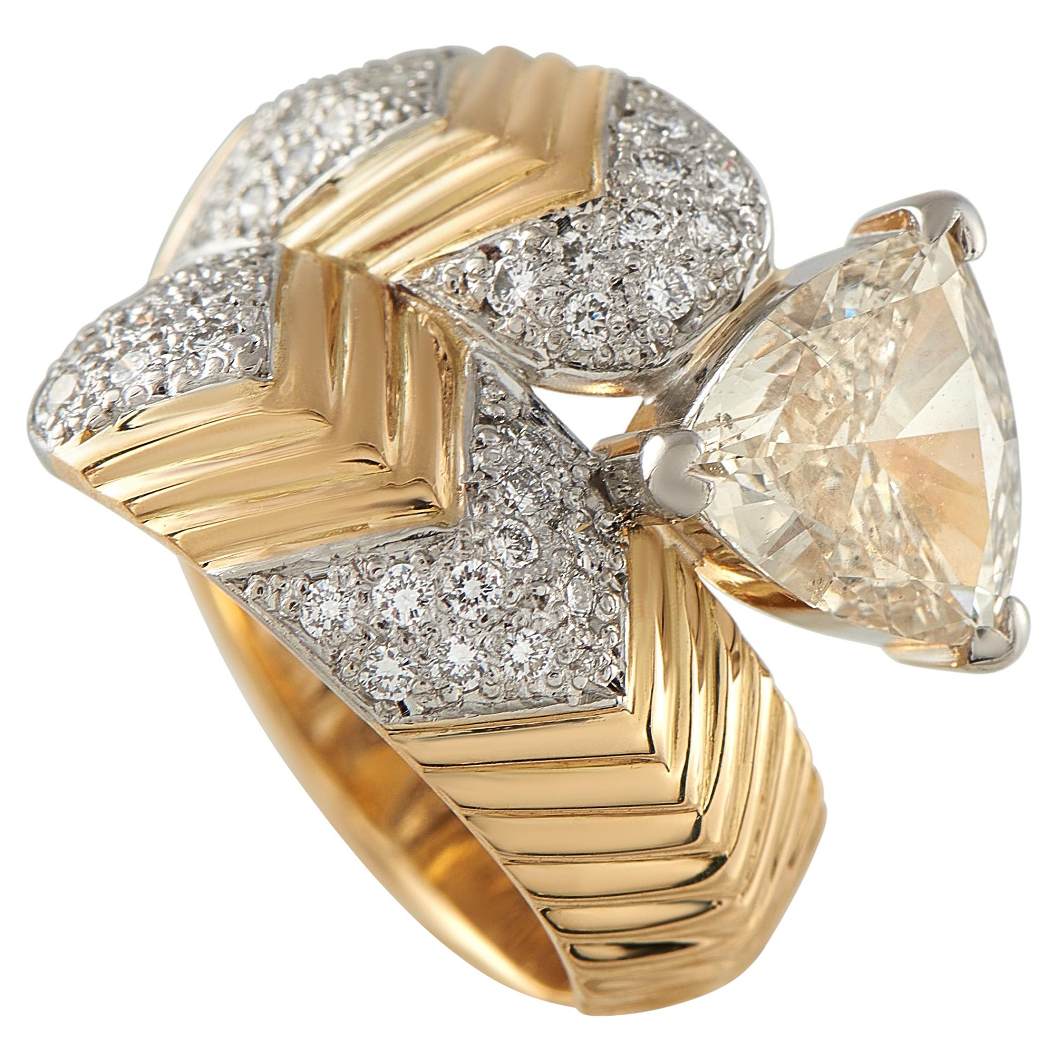 Bague en or jaune 18K avec 1,79ct de diamant