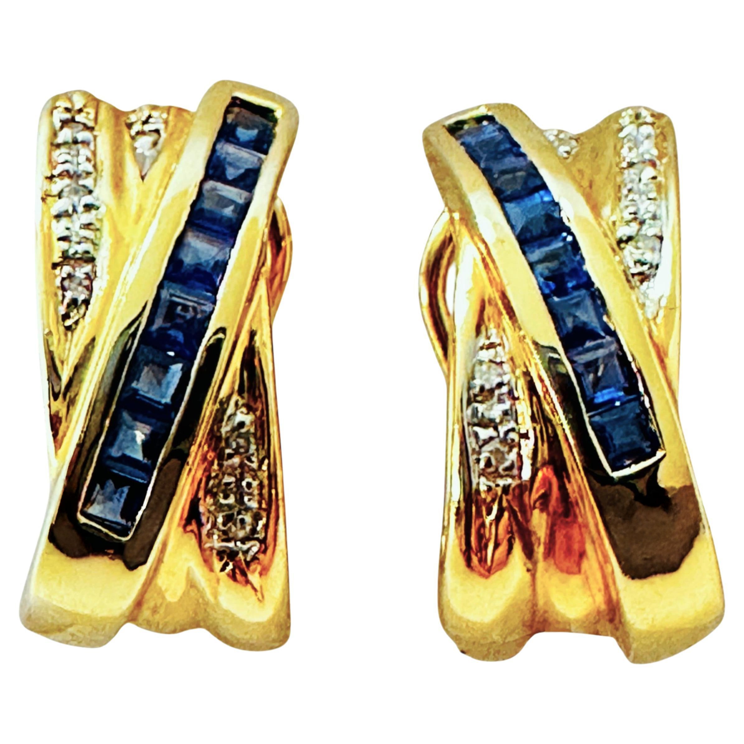 Boucles d'oreilles Omega en or jaune 14k de 0,50 carat, saphir taillé et diamant en vente