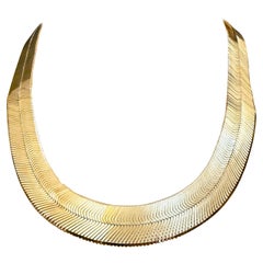 Vintage 10K Yellow Gold Shimmering Herringbone Necklace 15 mm Wide, 55.33 Grams