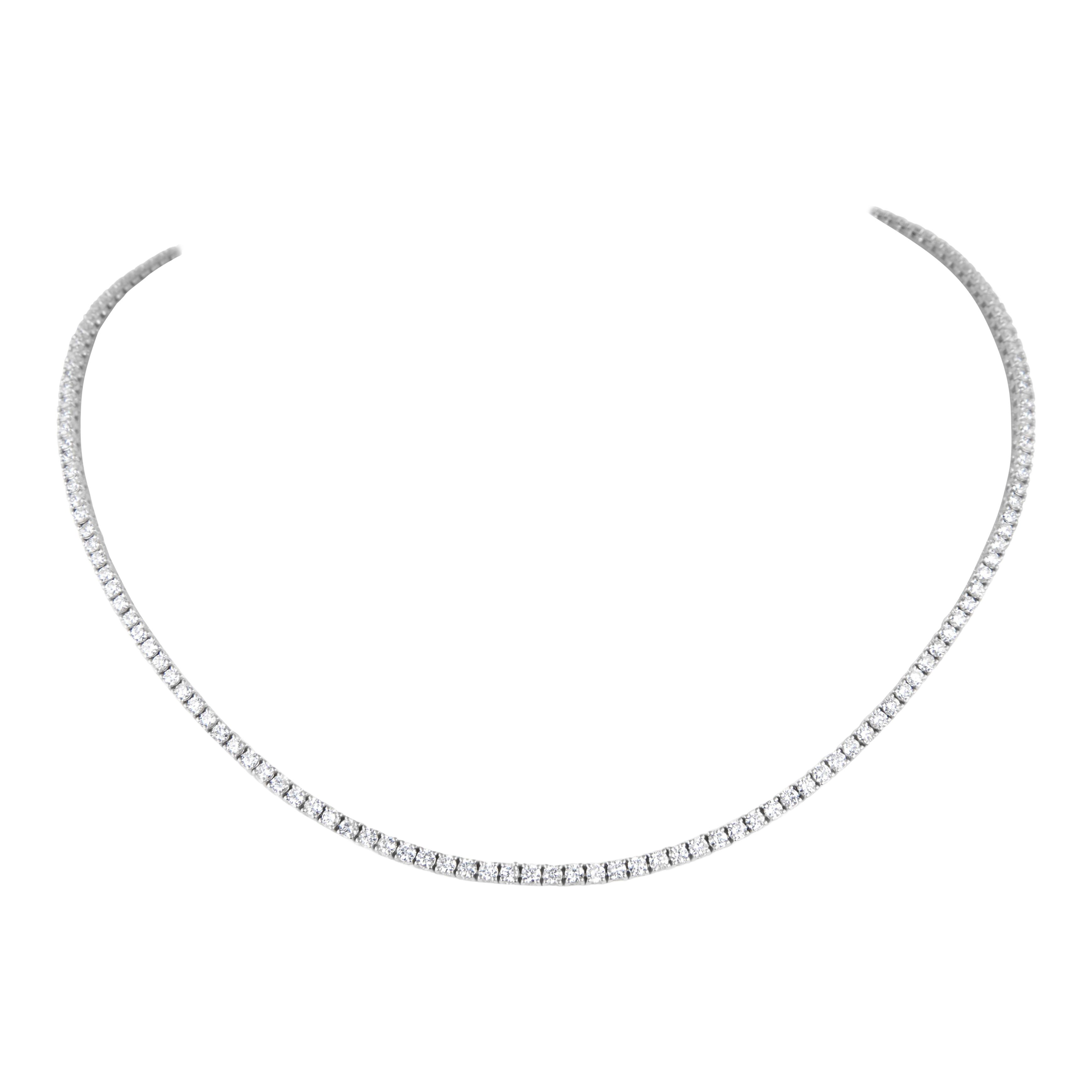 Collar de tenis con diamantes Alexander Beverly Hills 6,44 ct D-F Oro blanco 18k 16,5 pulg.