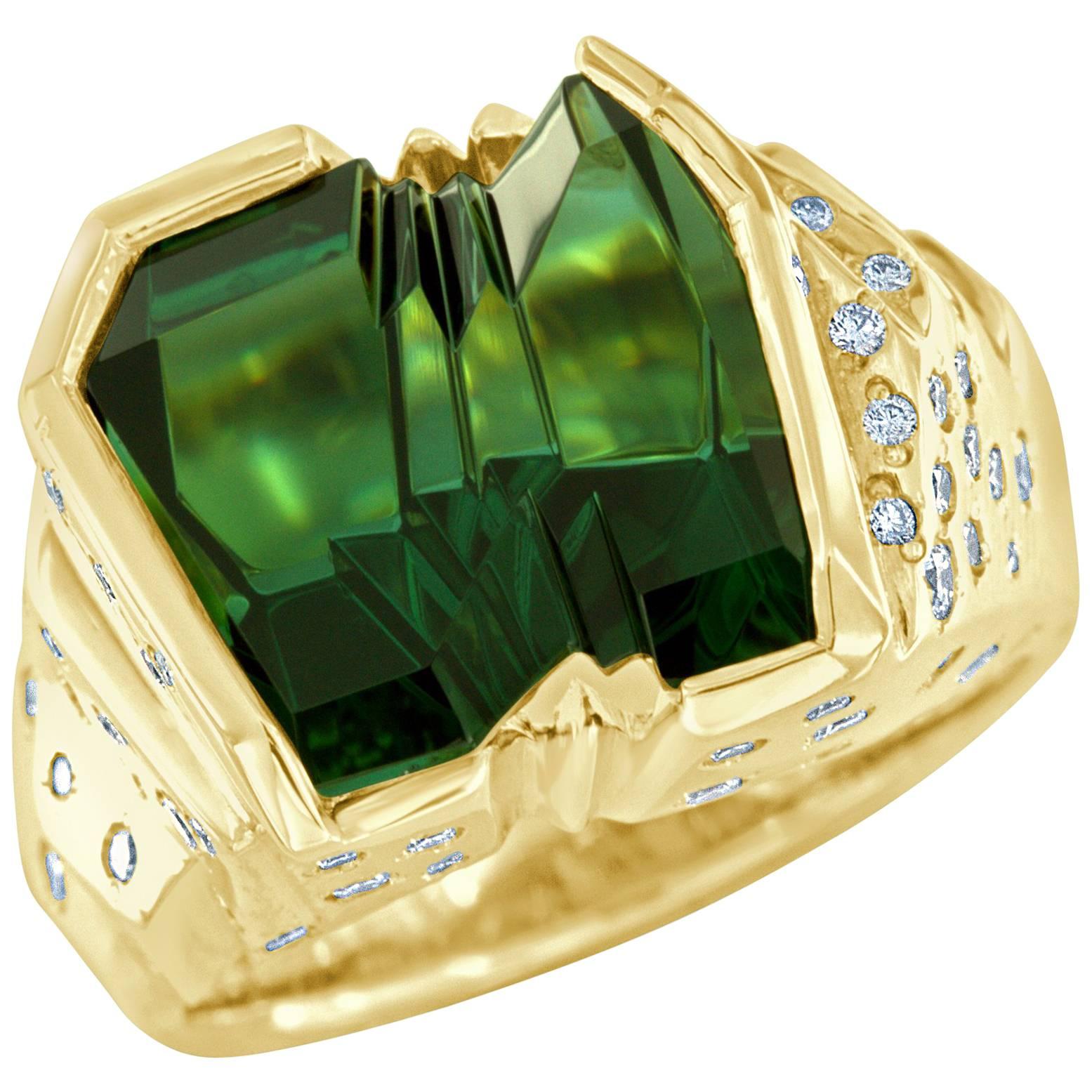 Bernd Munsteiner 6.93 Carat Green Tourmaline and Diamond Gold Ring