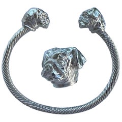 Pugbangle