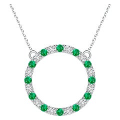 Angara Natural 1.2 ct Smaragd und Diamant Kreis Eternity Anhänger in Platin