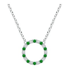 Angara Natürlicher Smaragd und Diamant Kreis Eternity Anhänger in 14K Weißgold