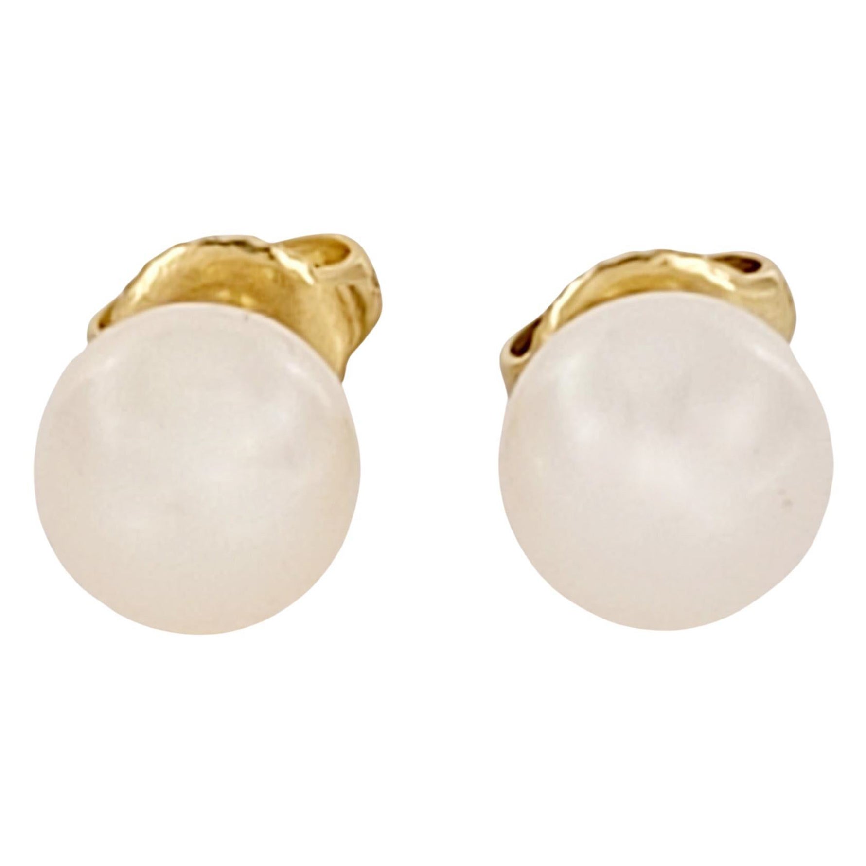 Tiffany & Co. Orecchini con perle Akoya bianche da 7,8 mm in oro giallo 18 carati in vendita