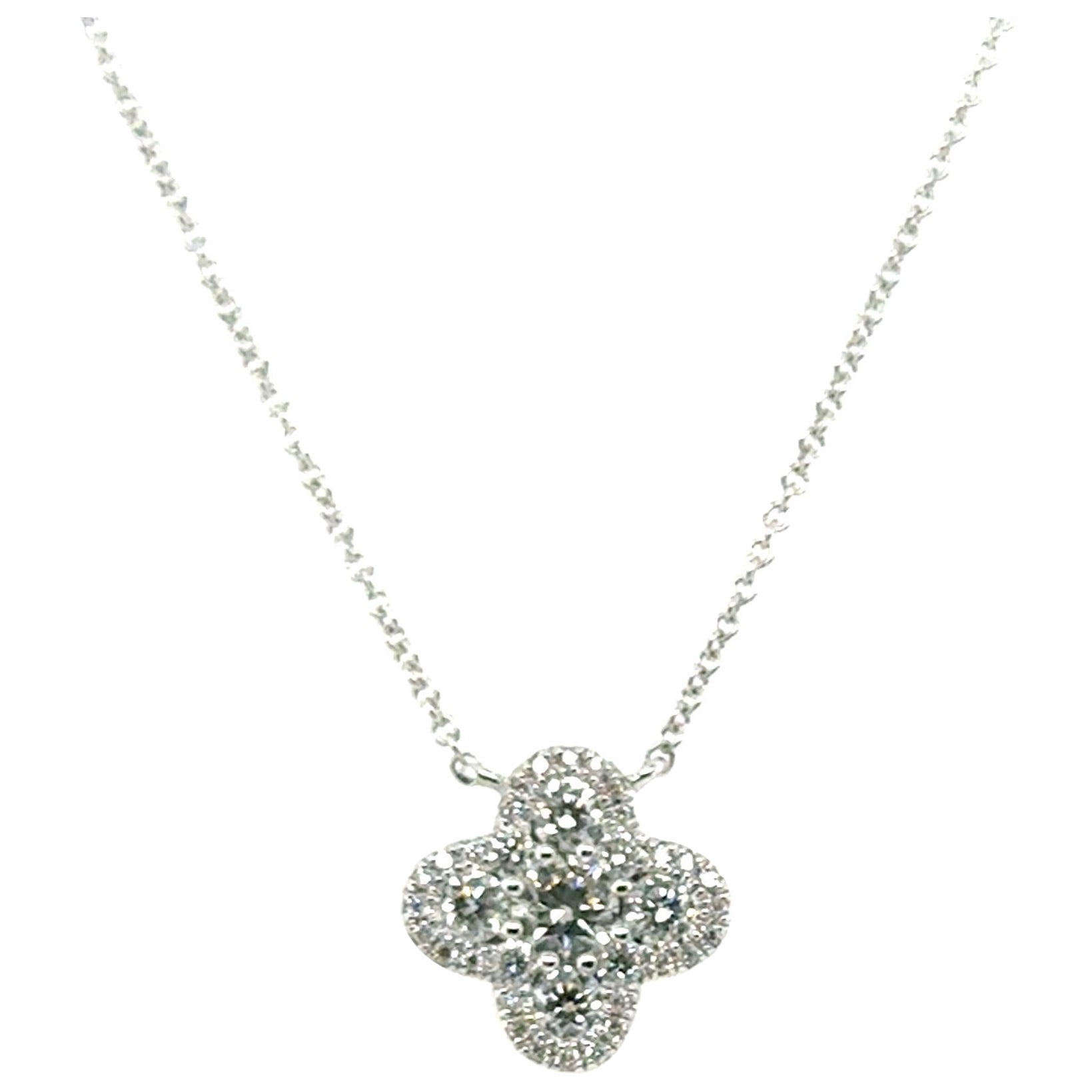 Collier pendentif diamant Flower Clover .56ct 18K Odelia Brand New MSRP $3, 750 en vente