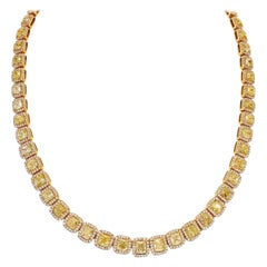 OUR LEGACY  90 Carati Catena da Tennis con Diamante Taglio Cuscino Giallo Intenso Fancy