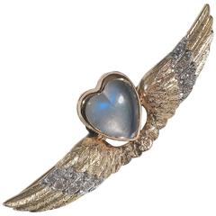 1890s Heart Moonstone Diamond Gold Wings Brooch 6