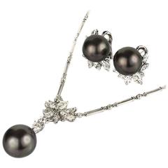 Pearl and Diamond Earrings and Pendant Suite 7