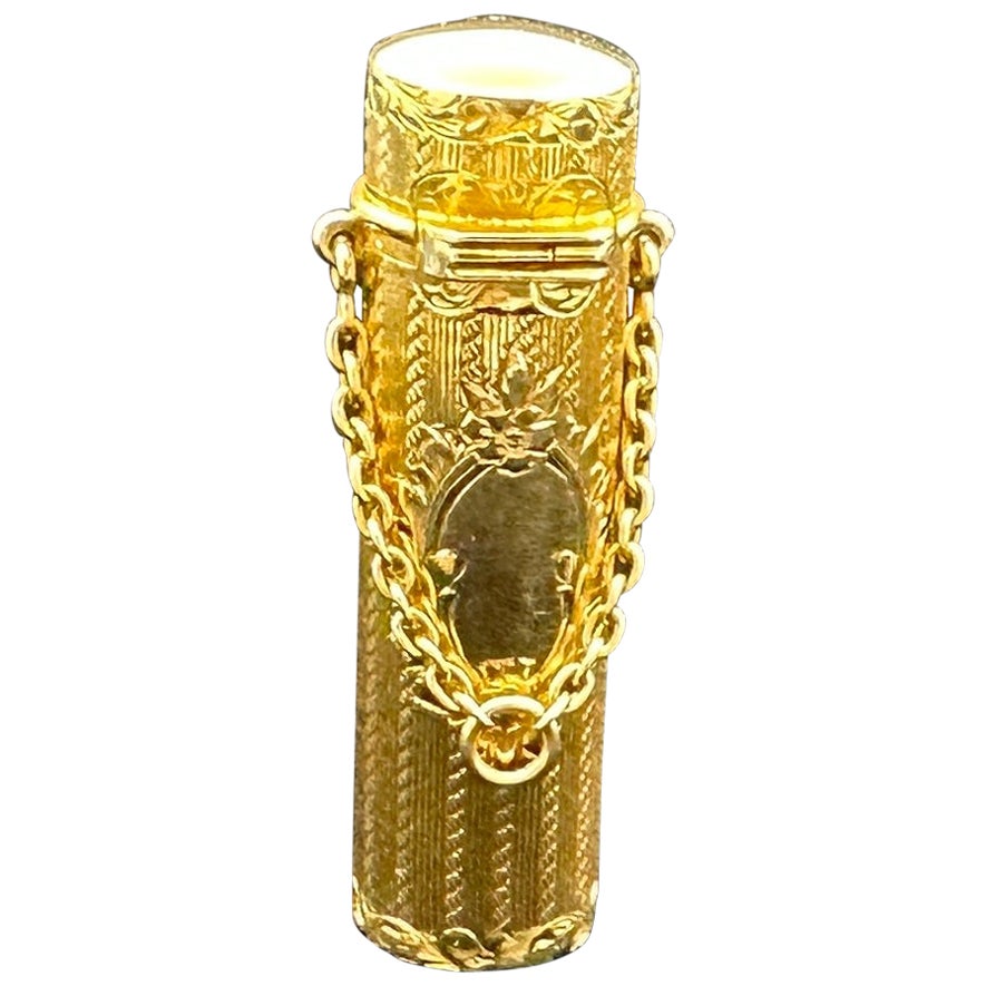 Collana con ciondolo a forma di astuccio per rossetto Zaffiro in oro 14 carati Antico Belle Epoque in vendita
