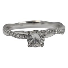 Anello con diamante grigio chiaro naturale di fantasia certificato GIA da 0,43 carati in oro bianco 14K