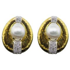David Webb Pearl Diamond Hammered Gold Earrings 10