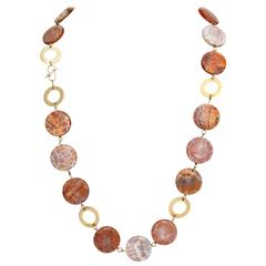 1970s Orange Reptile Pattern Agate Gold Open Link Necklace with Clasp