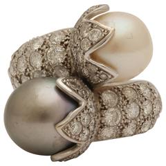 Retro 1980s White and Tahitian Pearl Double Crossover Bypass Diamond Gold Ring