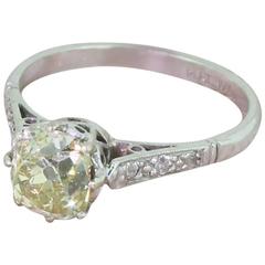Edwardian 1.33 Carat Fancy Greenish Yellow Old Cut Diamond Ring