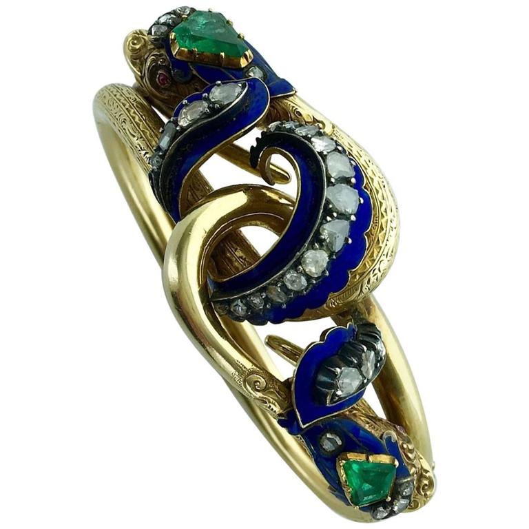 Antique Enamel Emerald Diamond Gold Entwined Snakes Bracelet For Sale