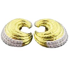 David Webb Crescent Shaped Diamond Gold Earrings 6
