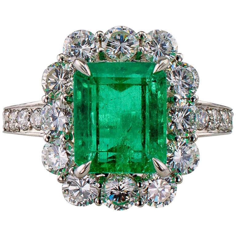 Emerald-Cut 2.93 Carat Colombian Emerald Diamond Platinum Ring at 1stDibs