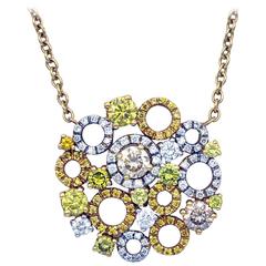 Collier en or jaune et diamants blancs