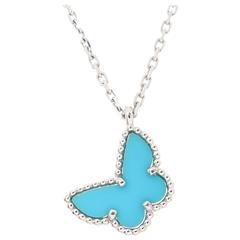 Van Cleef & Arpels Collier pendentif papillon en or turquoise Alhambra