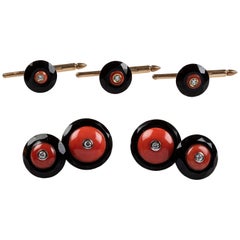 Boutons de manchette de smoking en or jaune 18 carats, onyx, corail et diamants sertis