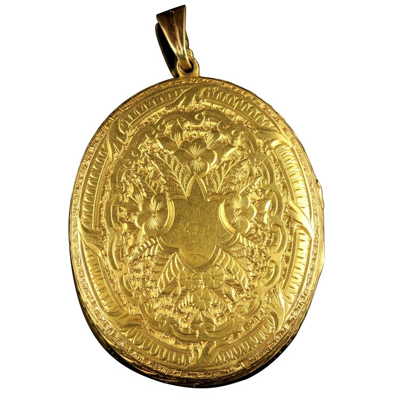 Antique Victorian 18 Carat Gold Locket Large Locket at 1stdibs