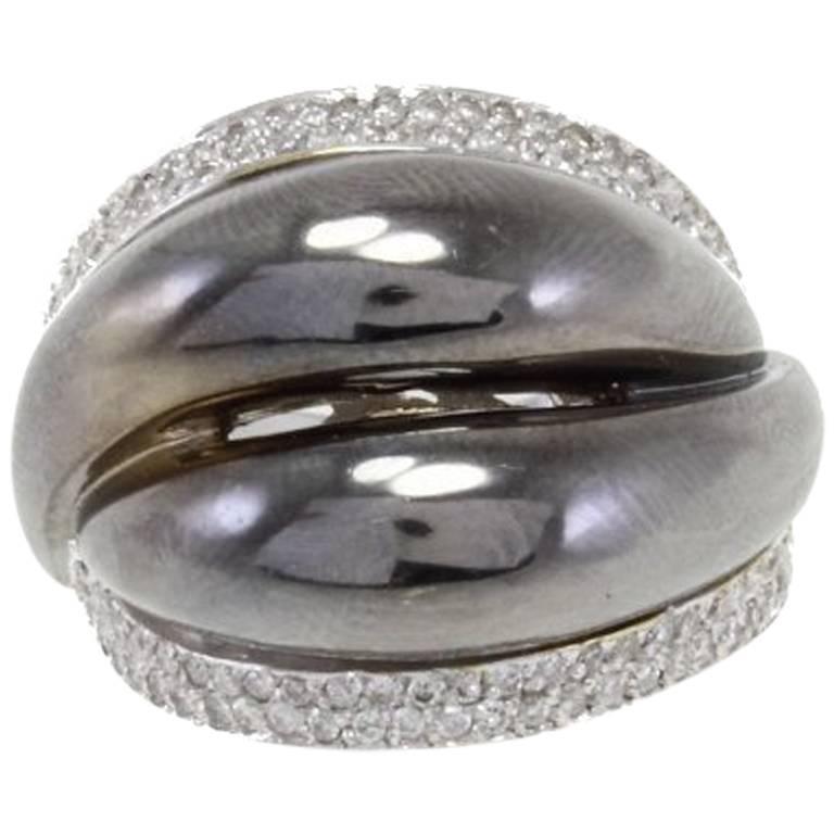 Diamond White and Black Gold Dome Ring For Sale