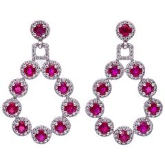 4.00 Carats Rubies and 1.07 Carat Diamonds Gold Chandelier Earrings