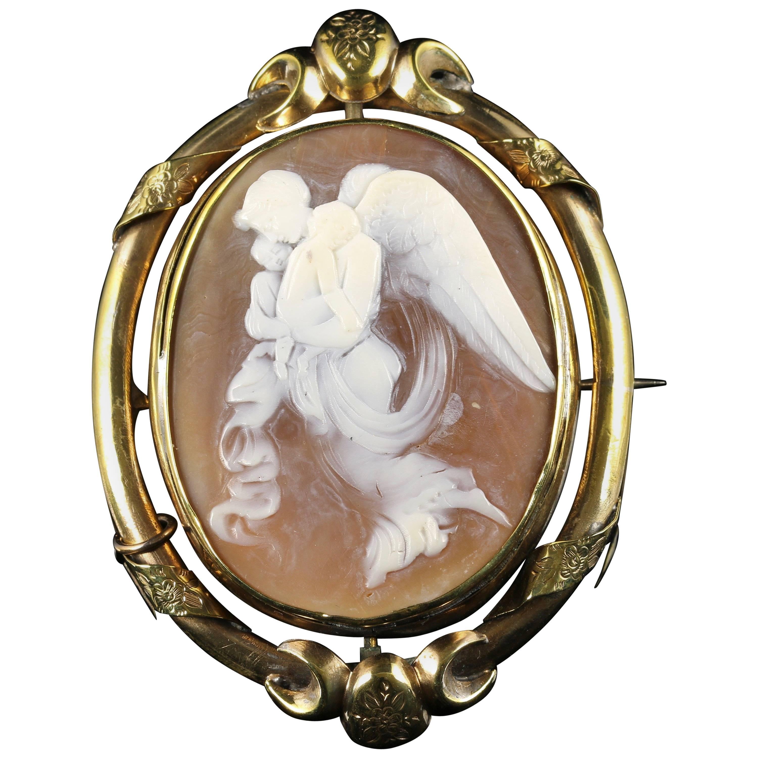 Antique Victorian Cameo Brooch Winged Angel with Cherubs