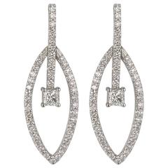 Round Brilliant and Princess Cut Diamond Drop Earrings 4