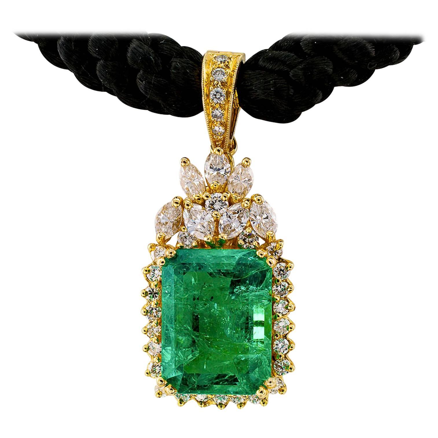 Colombian Emerald Diamond Gold Enhancer Pendant